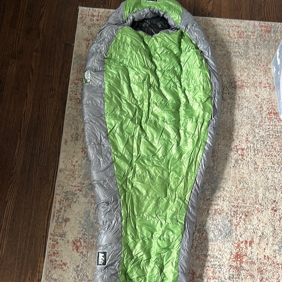 REI Other - REI Halo Women’s Sleeping Bag